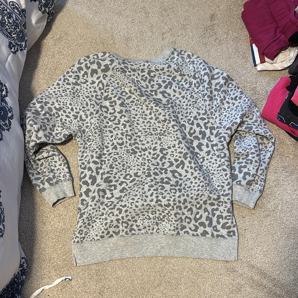 Sweatshirt - Picture 3 of 3